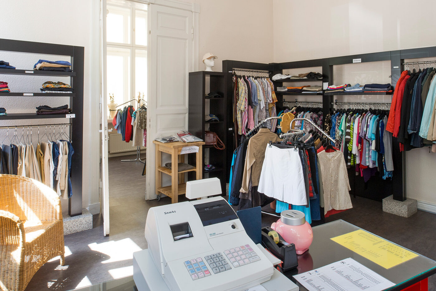 Second-Hand-Laden der Caritas Moers-Xanten